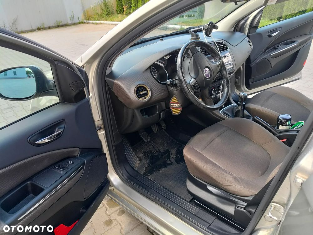 Fiat Bravo 1.9 Multijet Emotion - 18