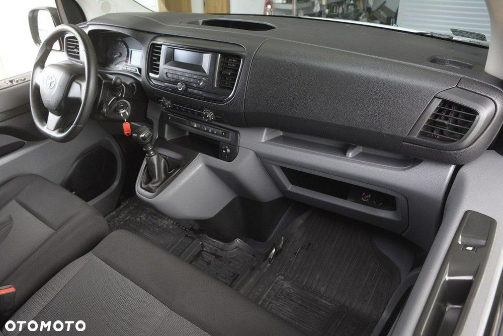 Toyota Proace Verso 2.0 D4-D Long Combi - 18