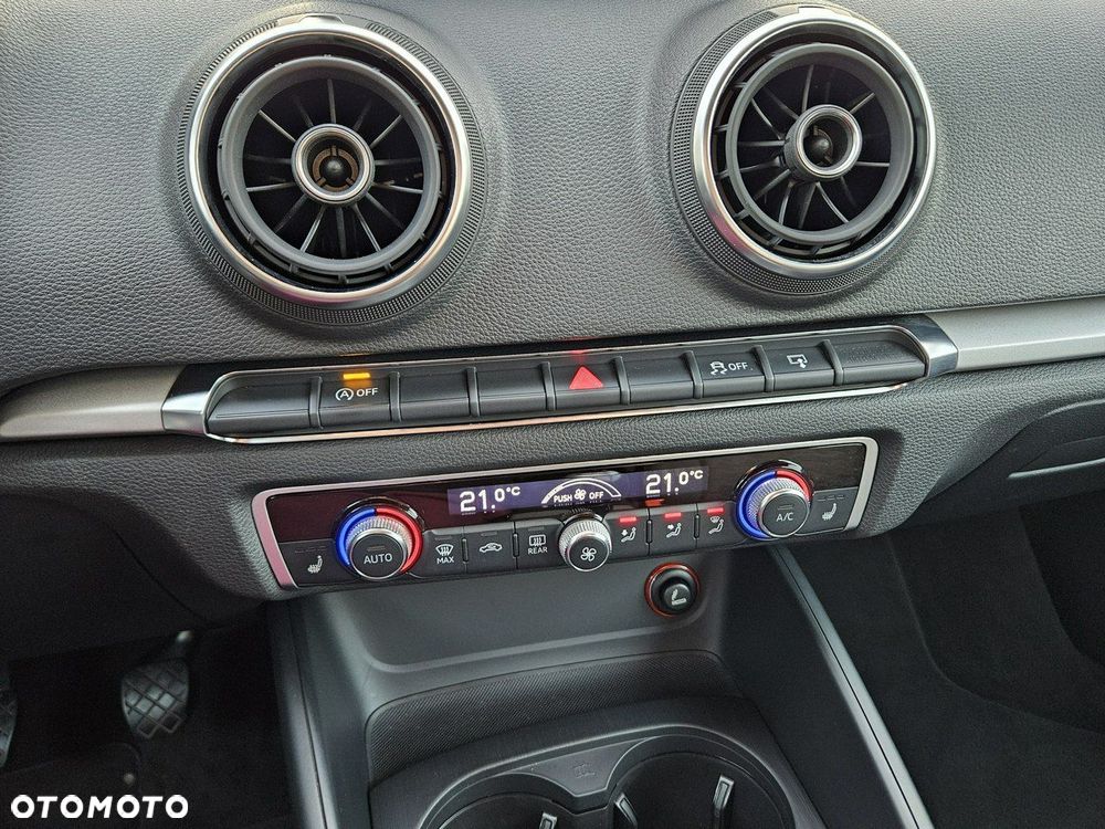 Audi A3 Sportback 1.4 TFSI Attraction - 37