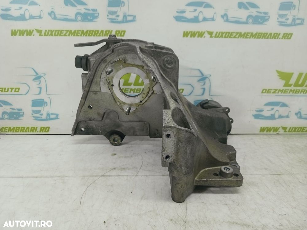 Suport pompa inalta presiune 1.9 cdti z19dt 55187918 Opel Vectra C - 1
