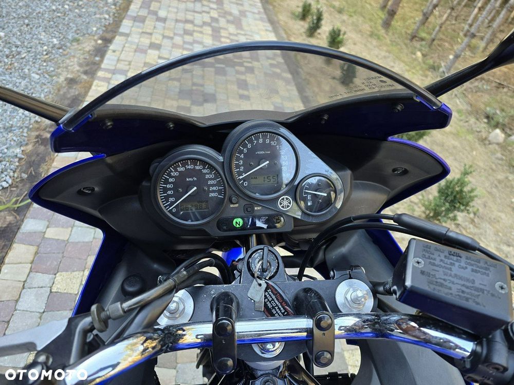 Yamaha Inny - 18
