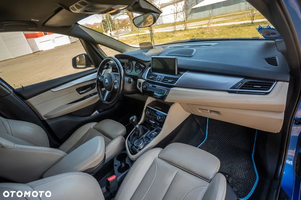 BMW Seria 2 218d M Sport - 19
