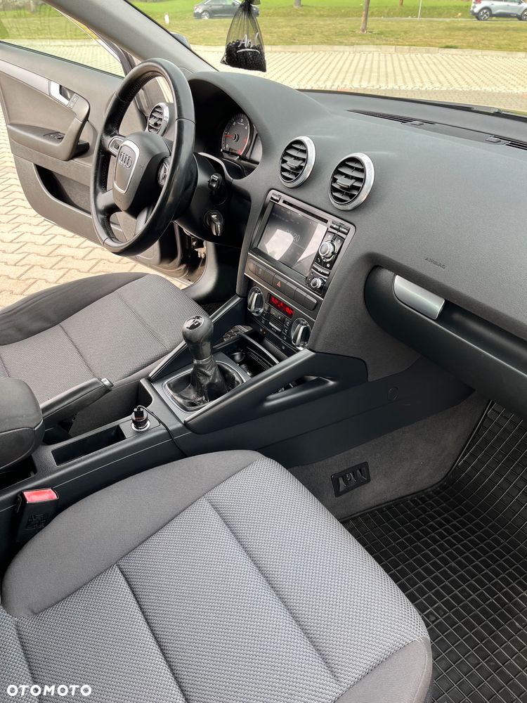 Audi A3 Sportback 1.6 TDI Attraction - 10