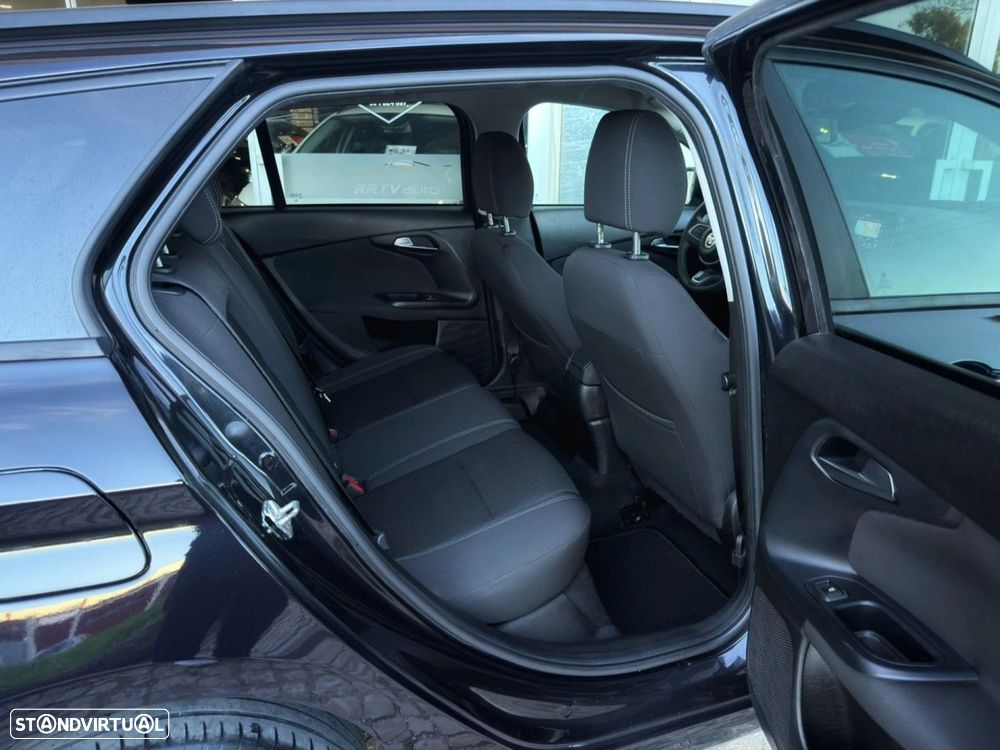 Fiat Tipo Station Wagon 1.0 GSE T3 City Life - 21