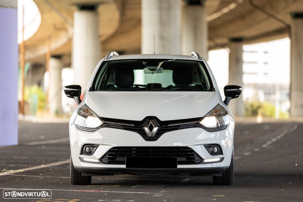 Renault Clio Sport Tourer - 2