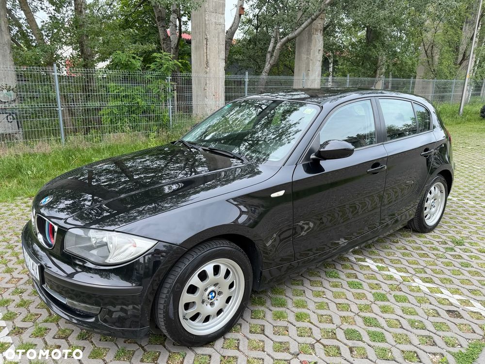 BMW Seria 1 116i Edition Sport - 9