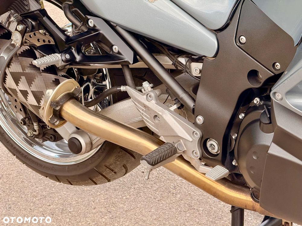 Kawasaki Concours - 24