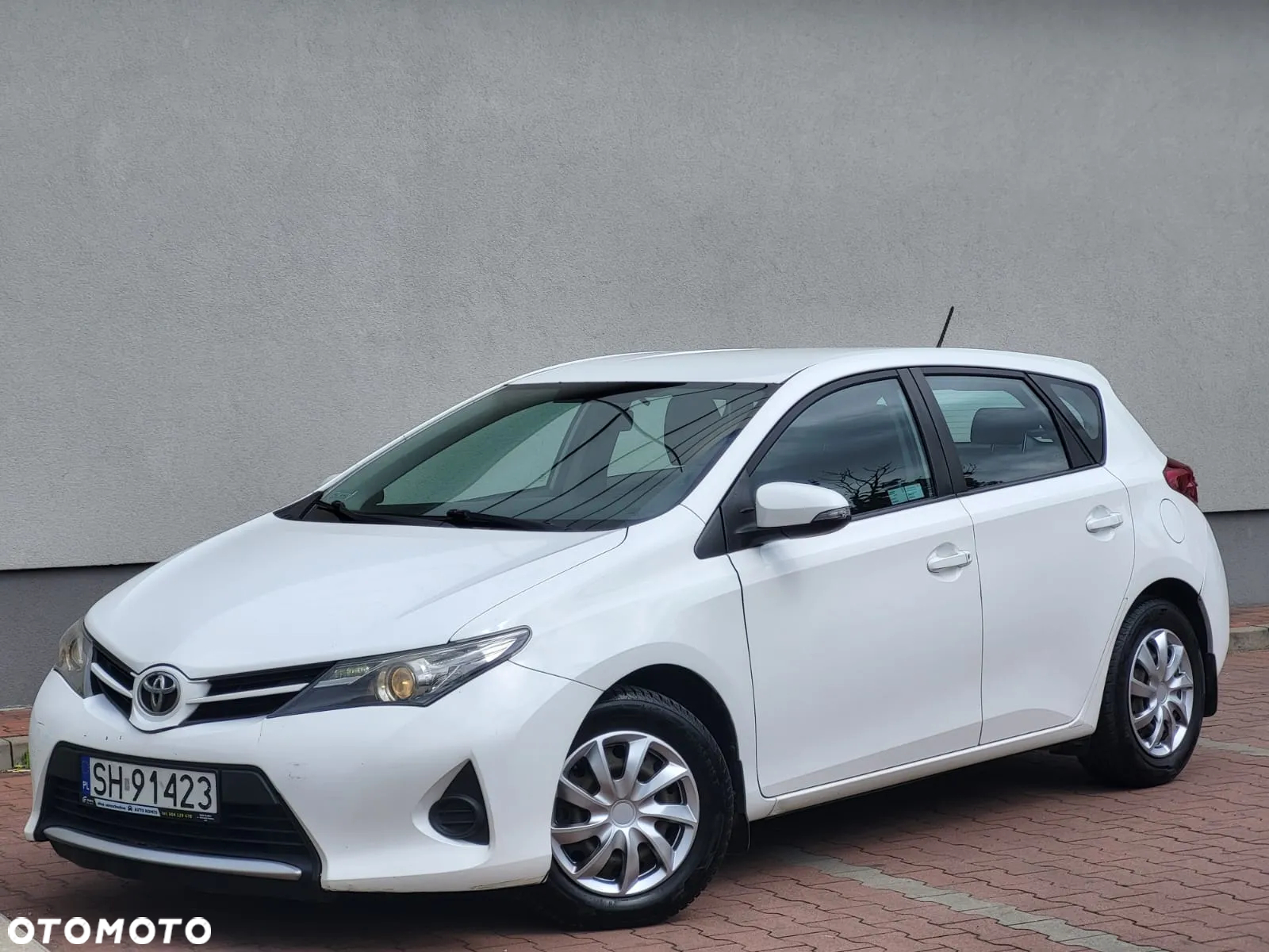 Toyota Auris 1.4 D-4D Active - 5