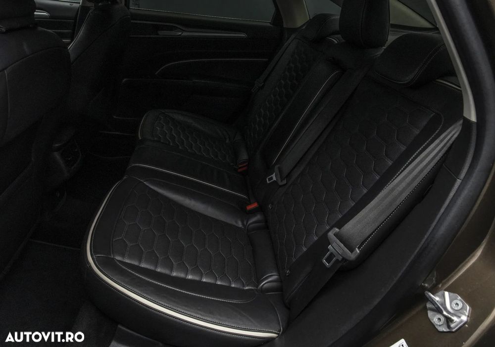 Ford Mondeo Vignale 2.0 Hybrid - 15