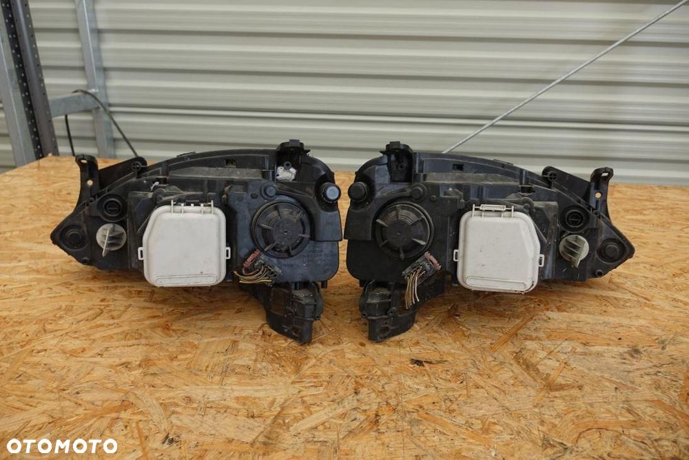 REFLEKTOR 2 LAMPY PRZÓD KPL EUROPA OPEL CORSA C LIFT 1321212 - 9