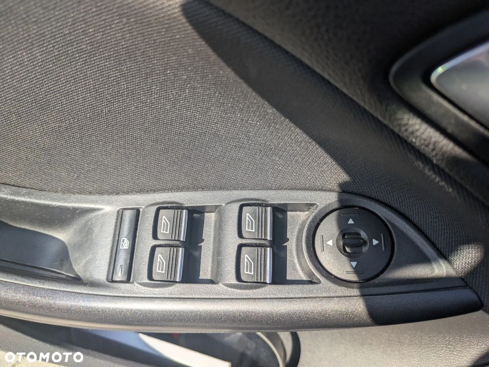 Ford Focus 1.5 EcoBoost SYNC Edition ASS - 8