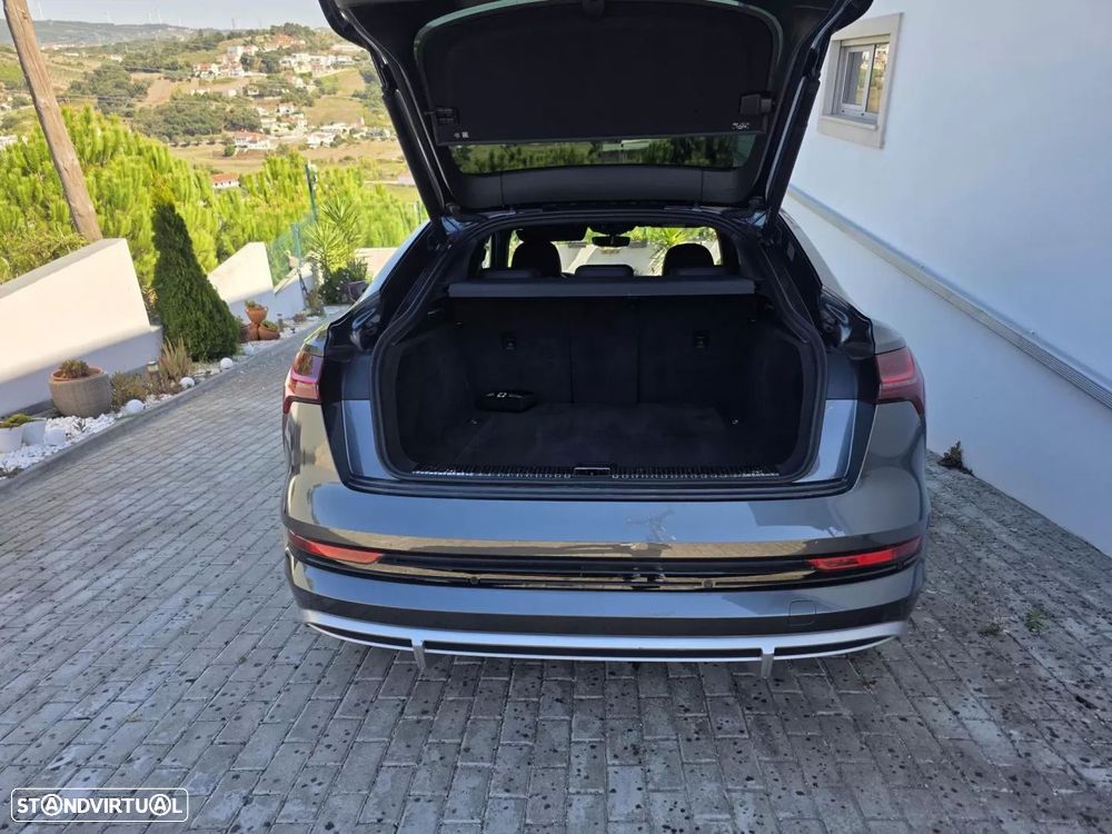 Audi e-tron 55 quattro S line - 44
