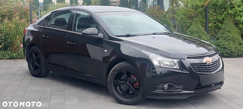 Chevrolet Cruze - 11