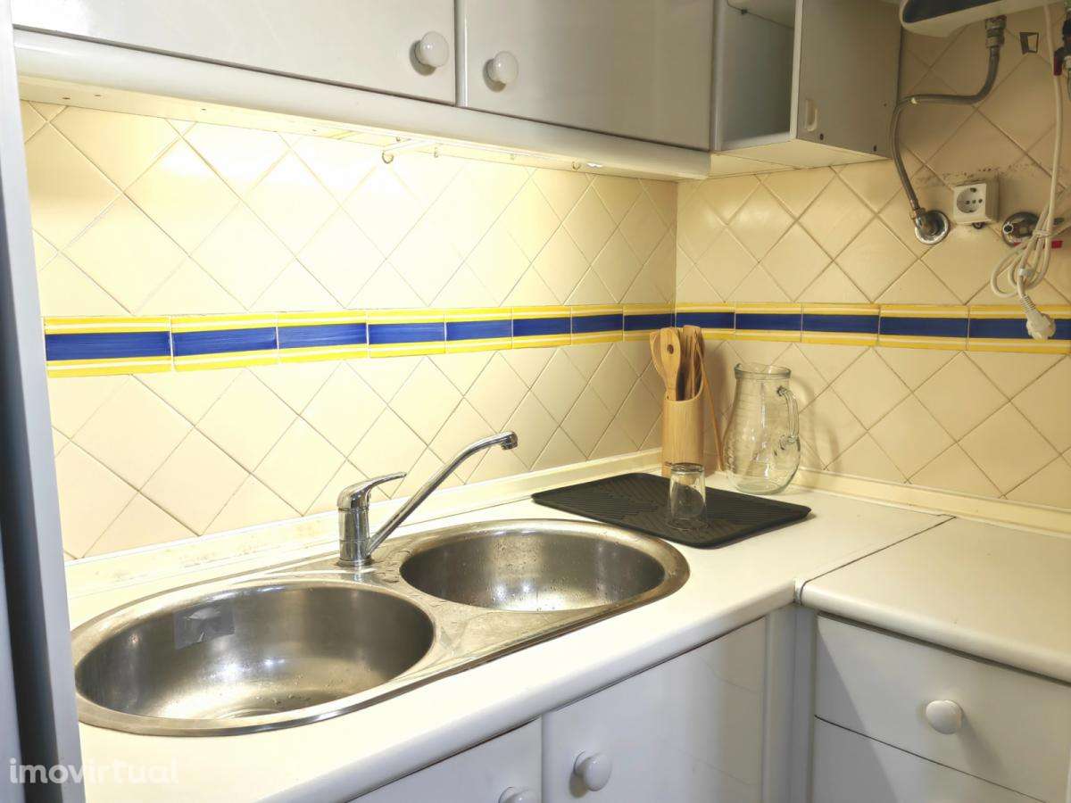 Casa com 2 quartos - localizado em Algés Lisbon - Grande imagem: 3/13