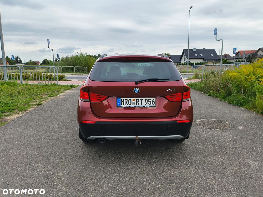 BMW X1 sDrive18d Sport Line - 13