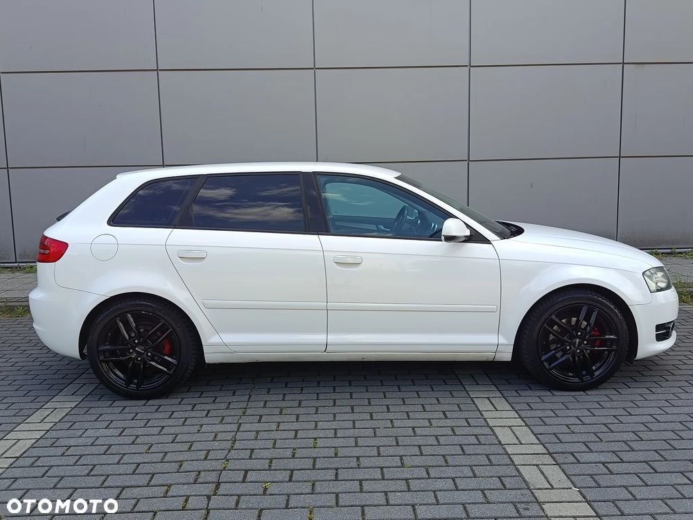 Audi A3 Sportback - 19