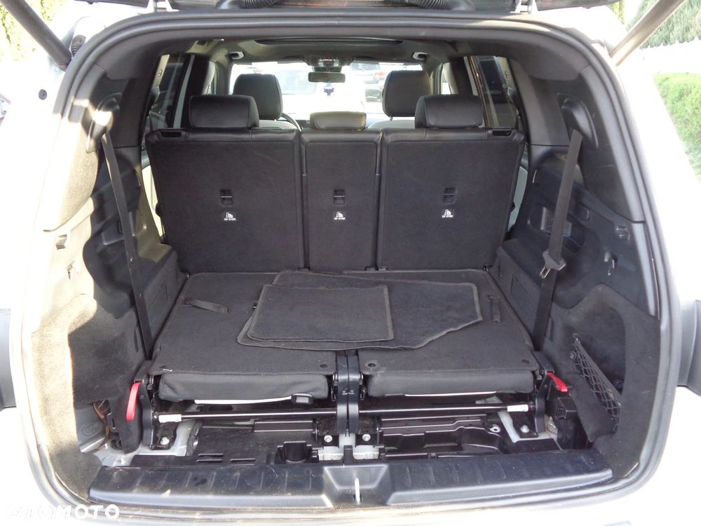 Mercedes-Benz GLB 250 4Matic 8G-DCT Special Edition - 6