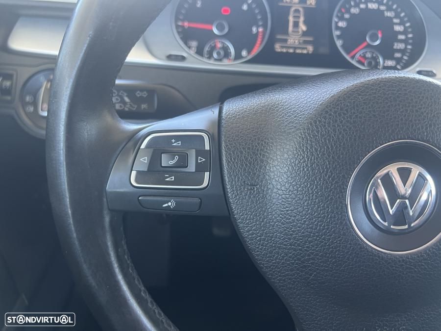 VW CC 2.0 TDI BlueMotion 120g - 26