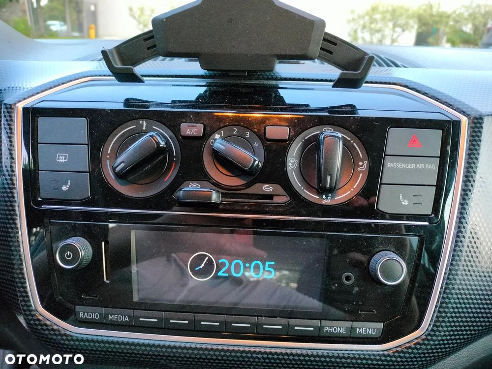 Volkswagen up! - 16