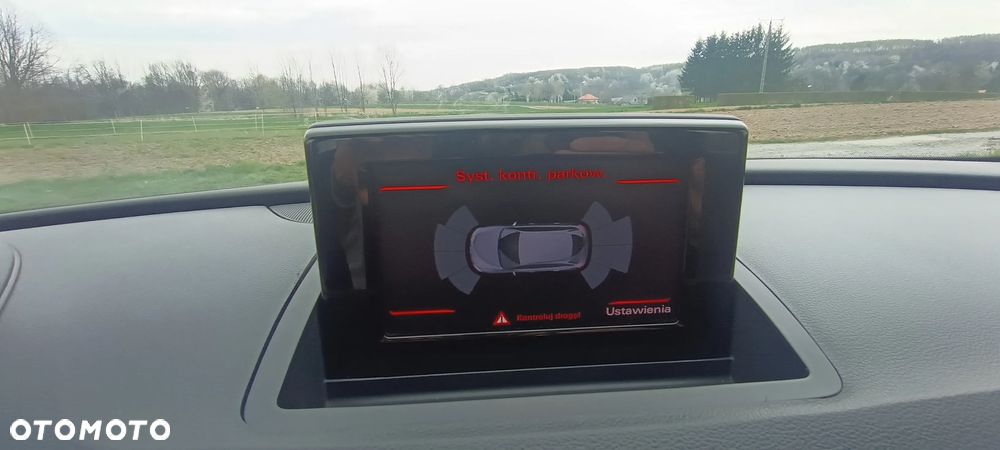 Audi Q3 2.0 TDI Quattro Design S tronic - 34