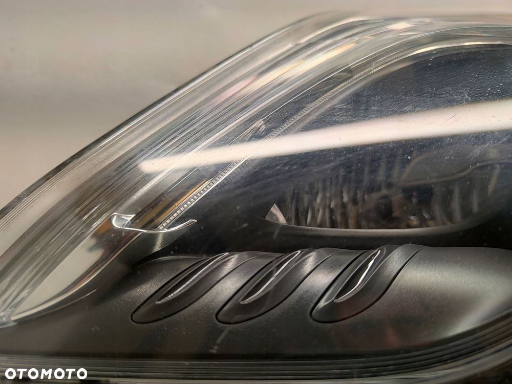MERCEDES GLK LIFT XENON Z LED LAMPA LEWY PRZÓD A2048201539 - 2