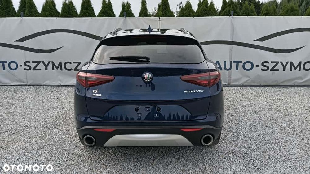 Alfa Romeo Stelvio 2.0 Turbo Executive Q4 - 13