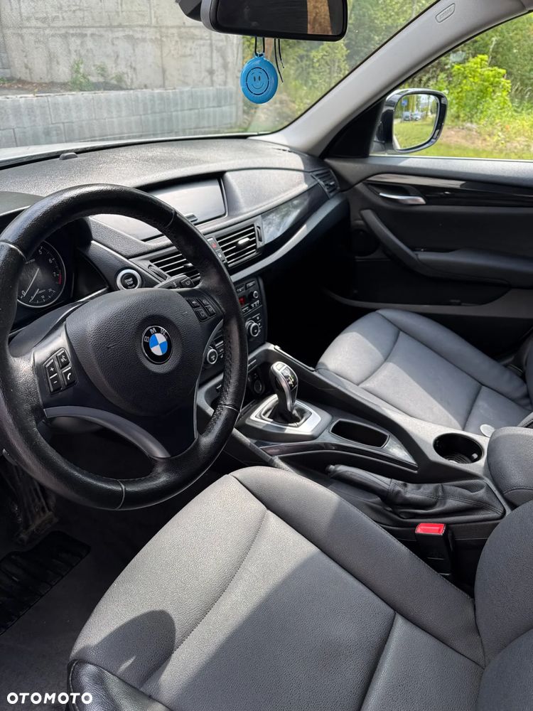 BMW X1 xDrive28i - 8