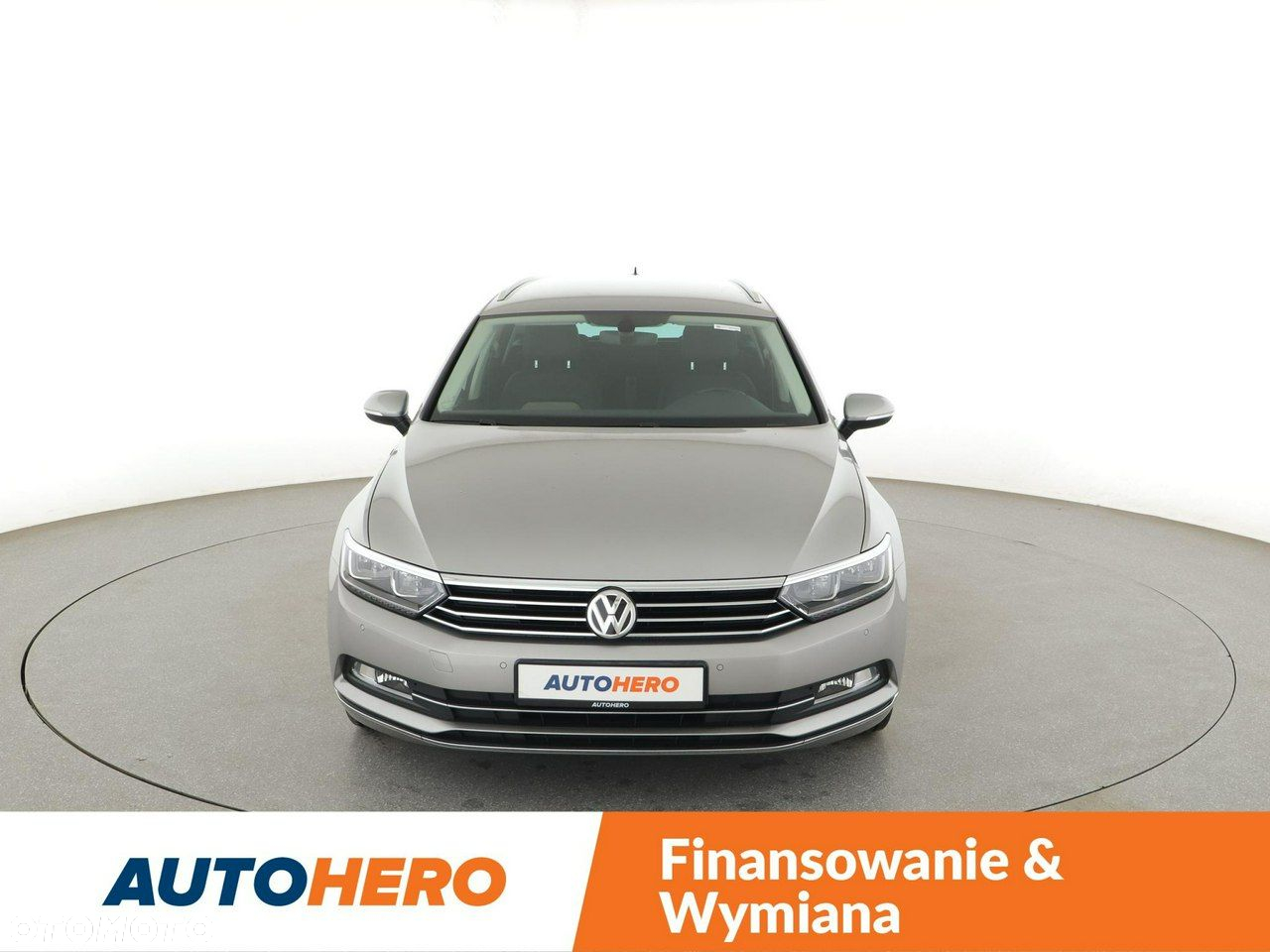 Volkswagen Passat Variant 1.4 TSI ACT (BlueMotion Technology) Highline - 11