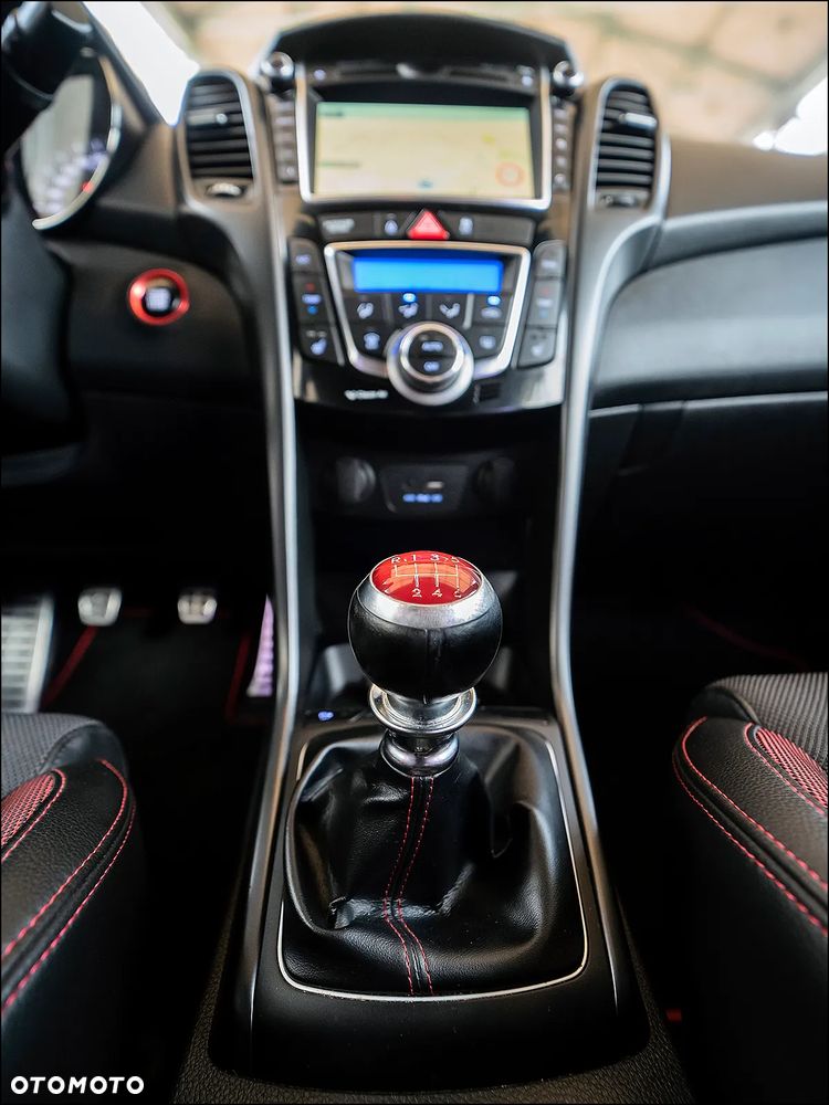 Hyundai i30 1.6 GDI Turbo Sport - 27