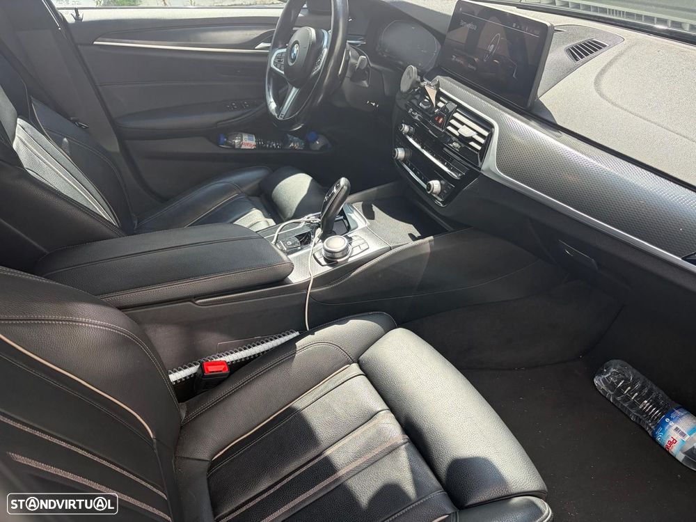 BMW 520 d ED Pack M - 4