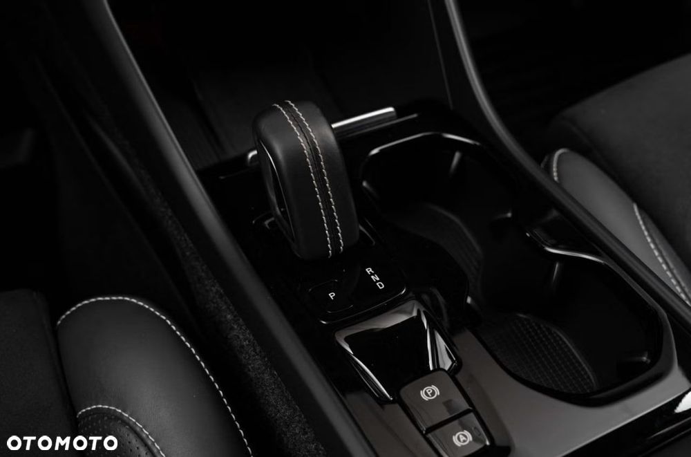 Volvo XC 40 T4 AWD Geartronic R-Design - 24