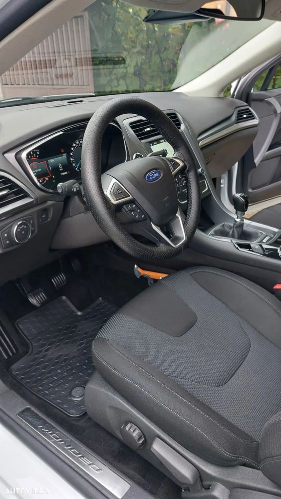 Ford Mondeo 1.5 TDCi ECOnetic Start-Stopp Titanium - 6