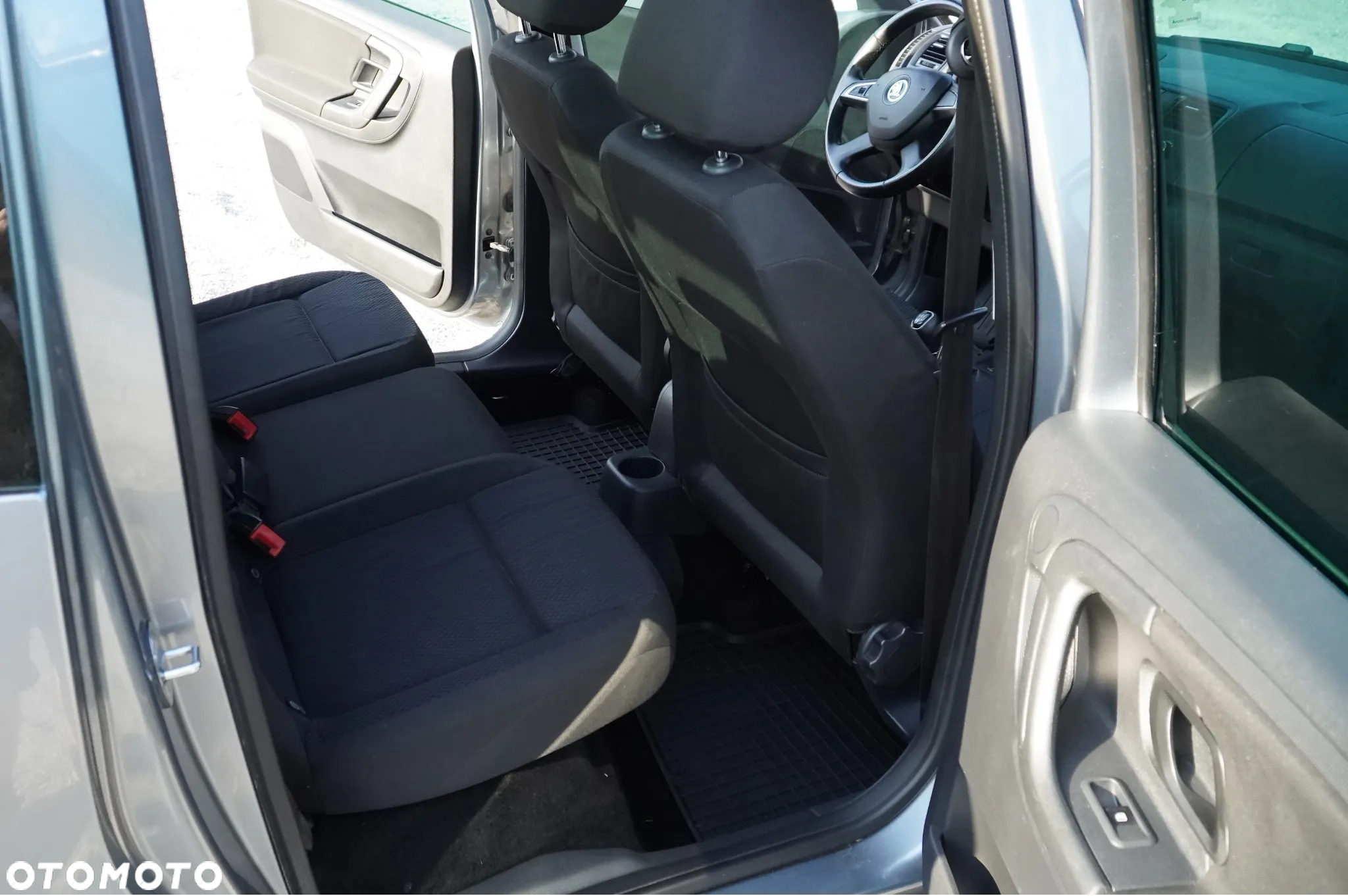 Skoda Roomster 1.2 TSI Scout - 24