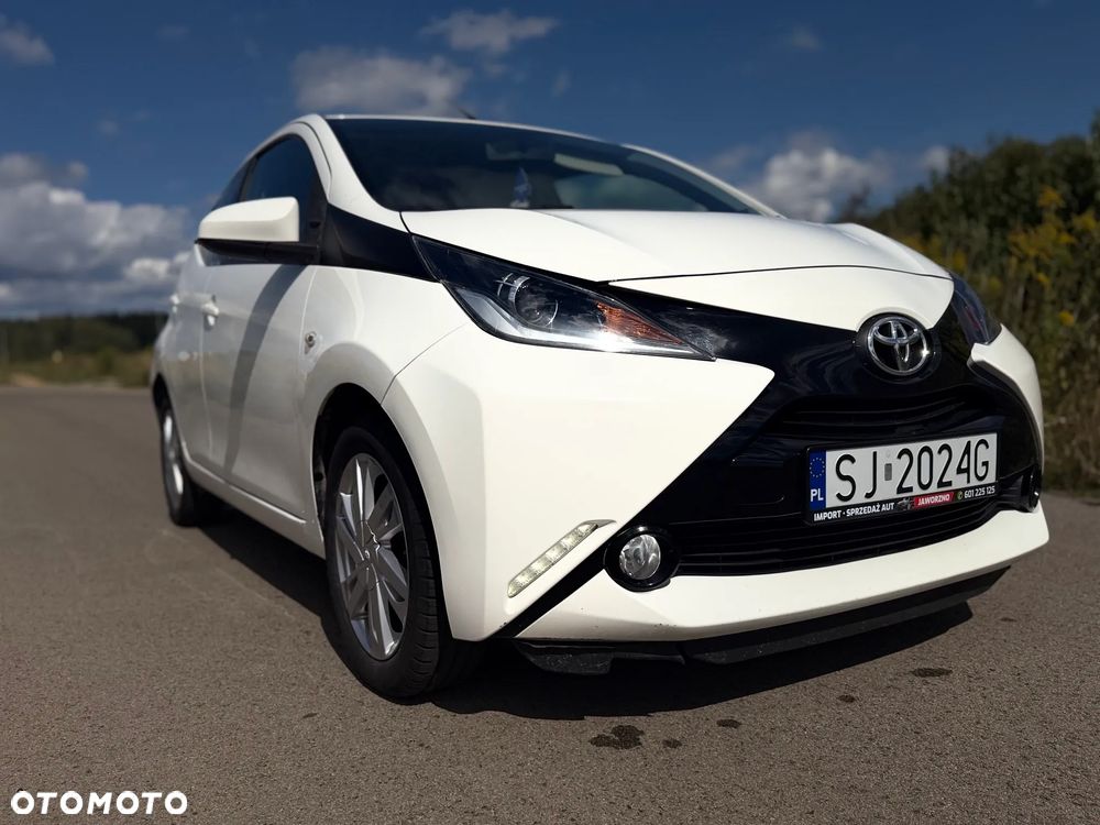 Toyota Aygo x-clusiv - 19
