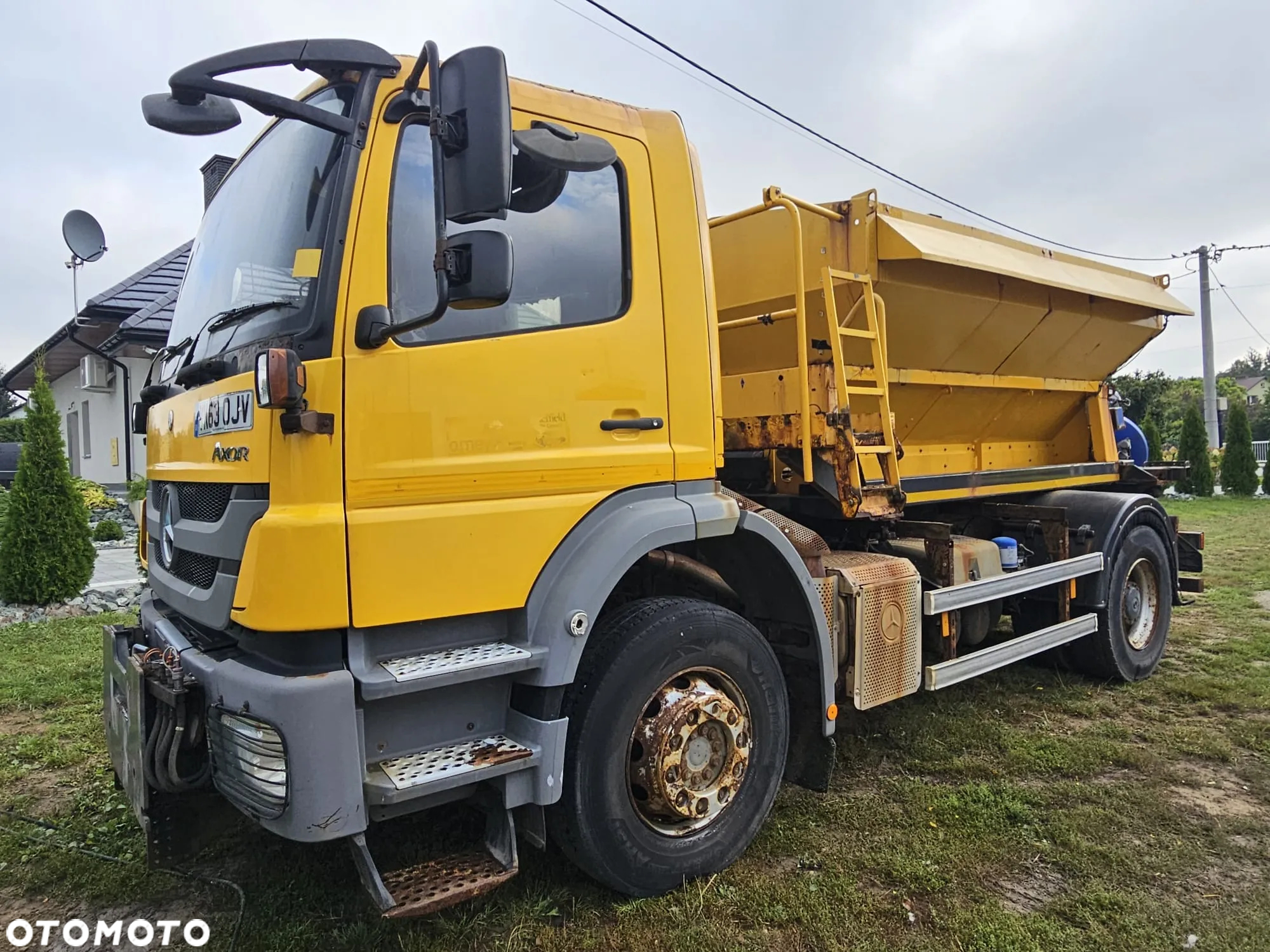 Mercedes-Benz AXOR 1824 - 12