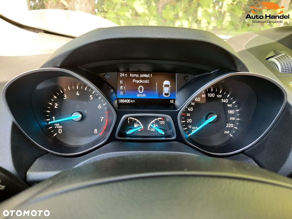 Ford Kuga 1.5 EcoBoost 2x4 Titanium - 18