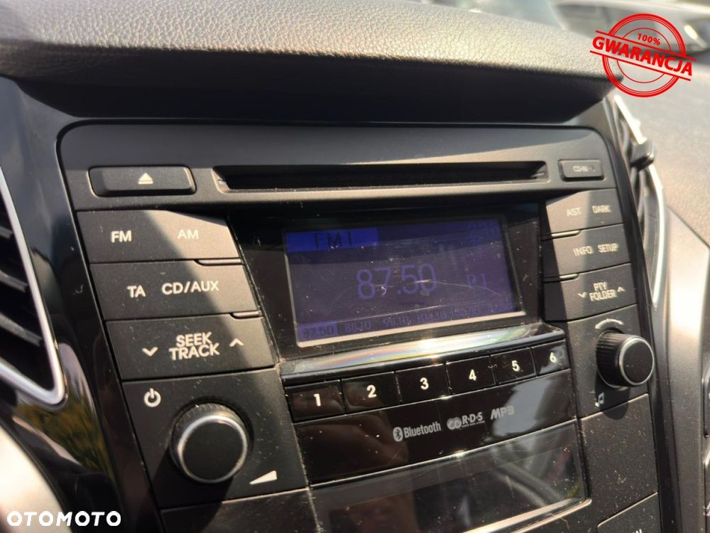 Hyundai i40 Kombi blue 1.6 Family+ - 26