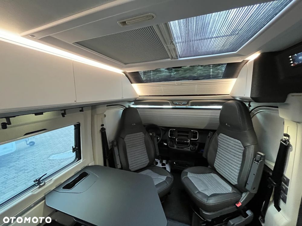 Adria Twin Supreme 640 SGX - 11