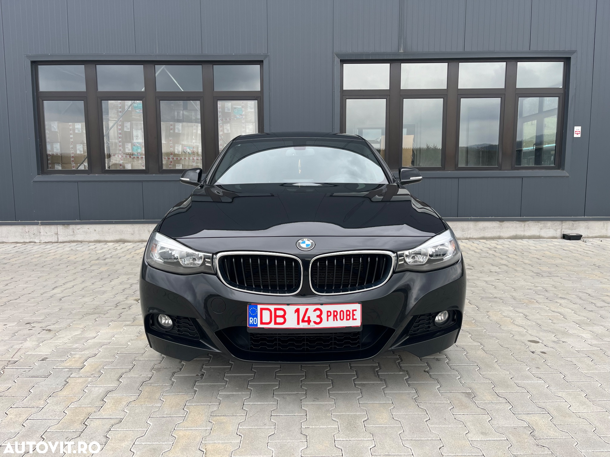 BMW Seria 3 318d Edition M Sport Shadow - 40