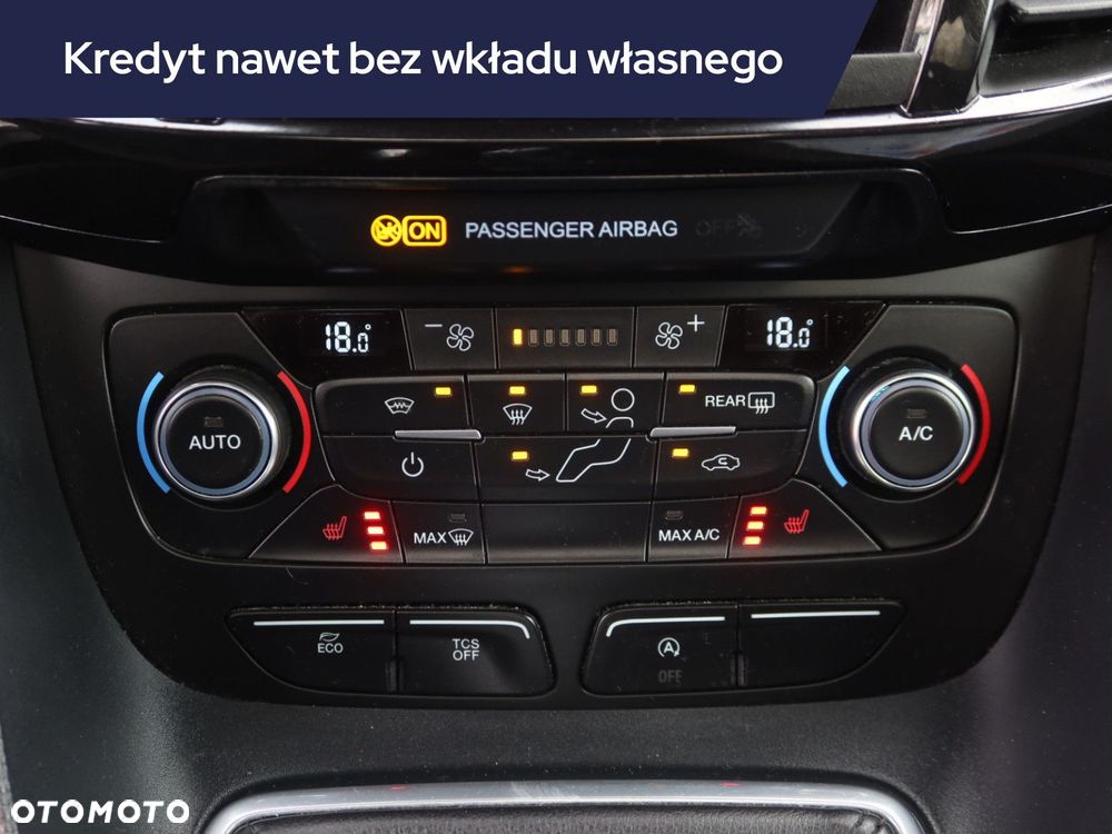 Ford Tourneo Connect - 15