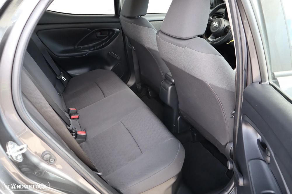 Toyota Yaris 1.5 HDF Comfort - 9