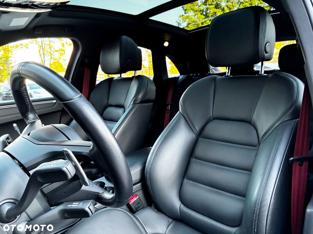Porsche Macan - 21
