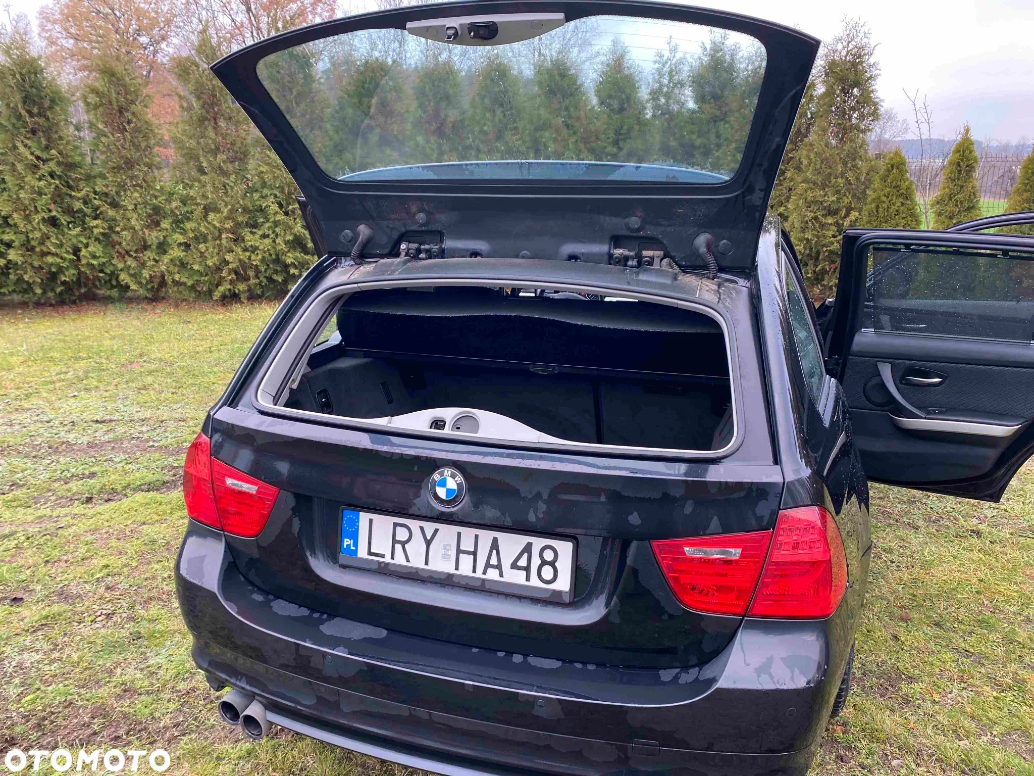 BMW Seria 3 330d xDrive DPF Touring - 9