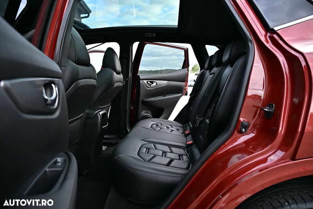 Nissan Qashqai 1.7 dCi TEKNA+ - 19