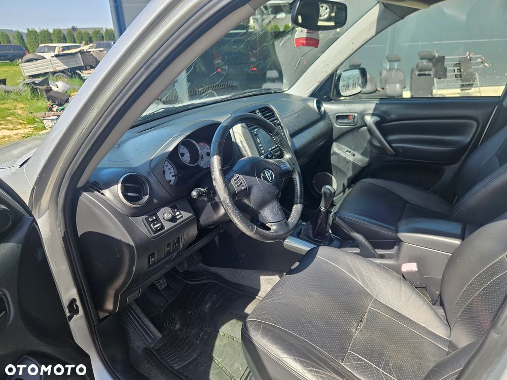 Toyota RAV4 D-4D 4x4 Executive - 7