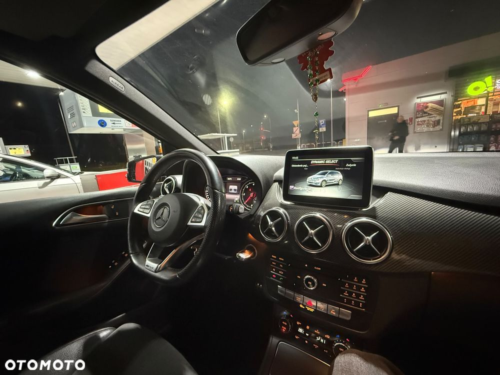 Mercedes-Benz Klasa B 180 (CDI) d 7G-DCT AMG Line - 21