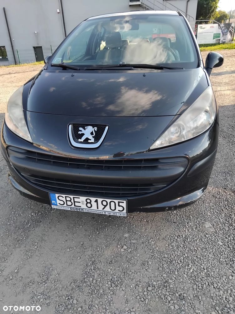 Peugeot 207 1.4 HDi Presence - 14