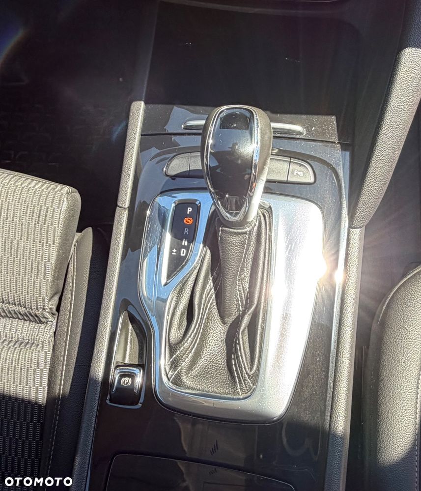Opel Insignia 2.0 CDTI automatik Sport - 9