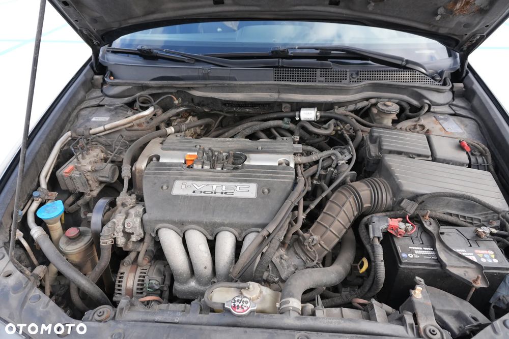 Honda Accord 2.0 Comfort - 14