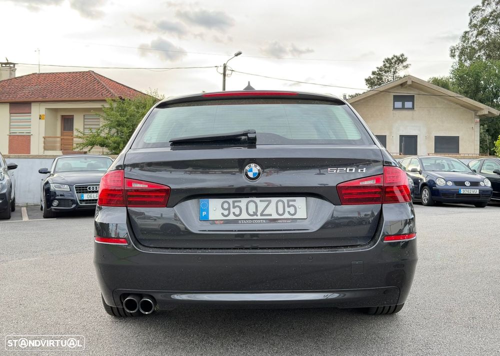 BMW 520 d Auto - 11